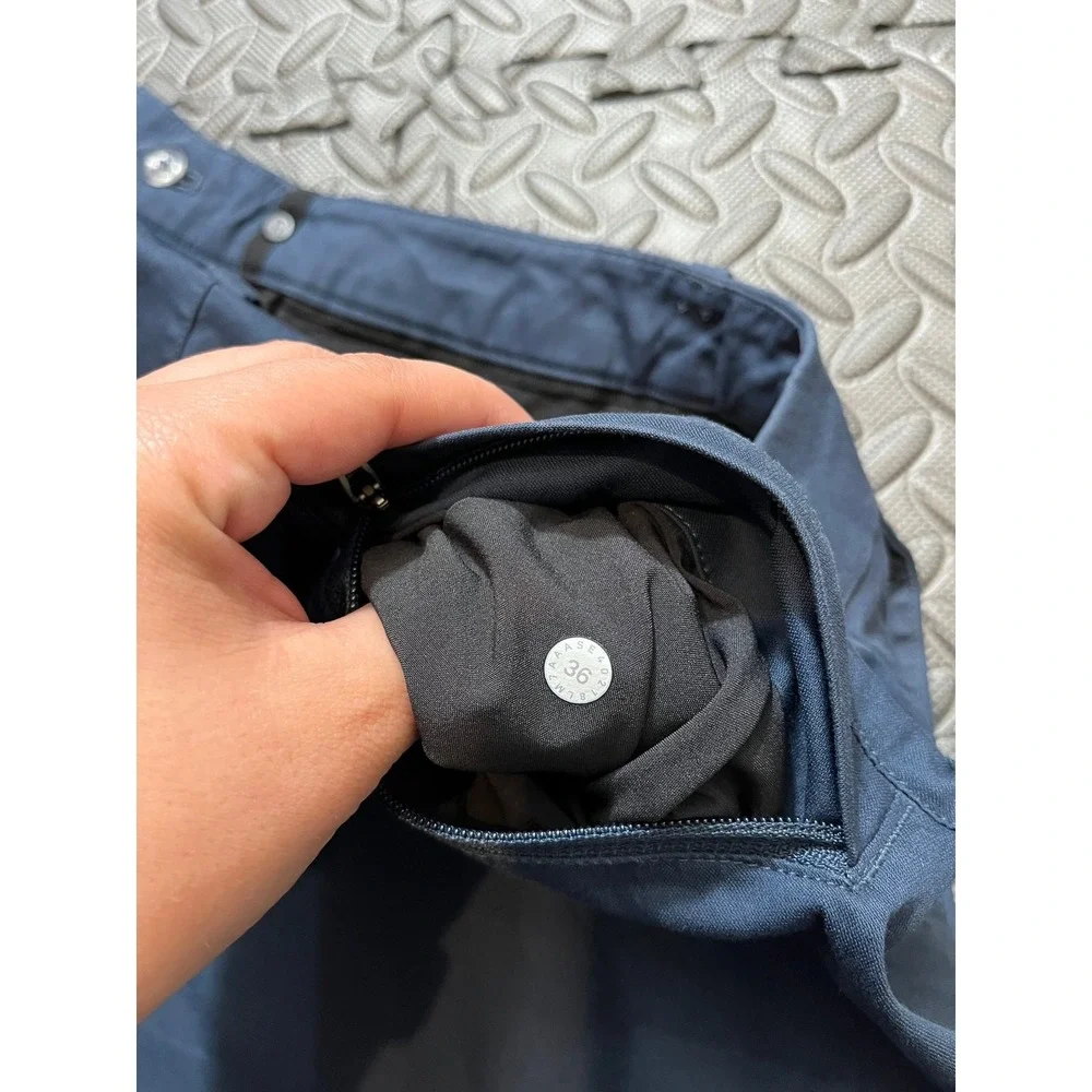 Lululemon Commission Short Slim *Chino 9"‎ Navy Blue Mens Size 36 - Picture 5 of 8